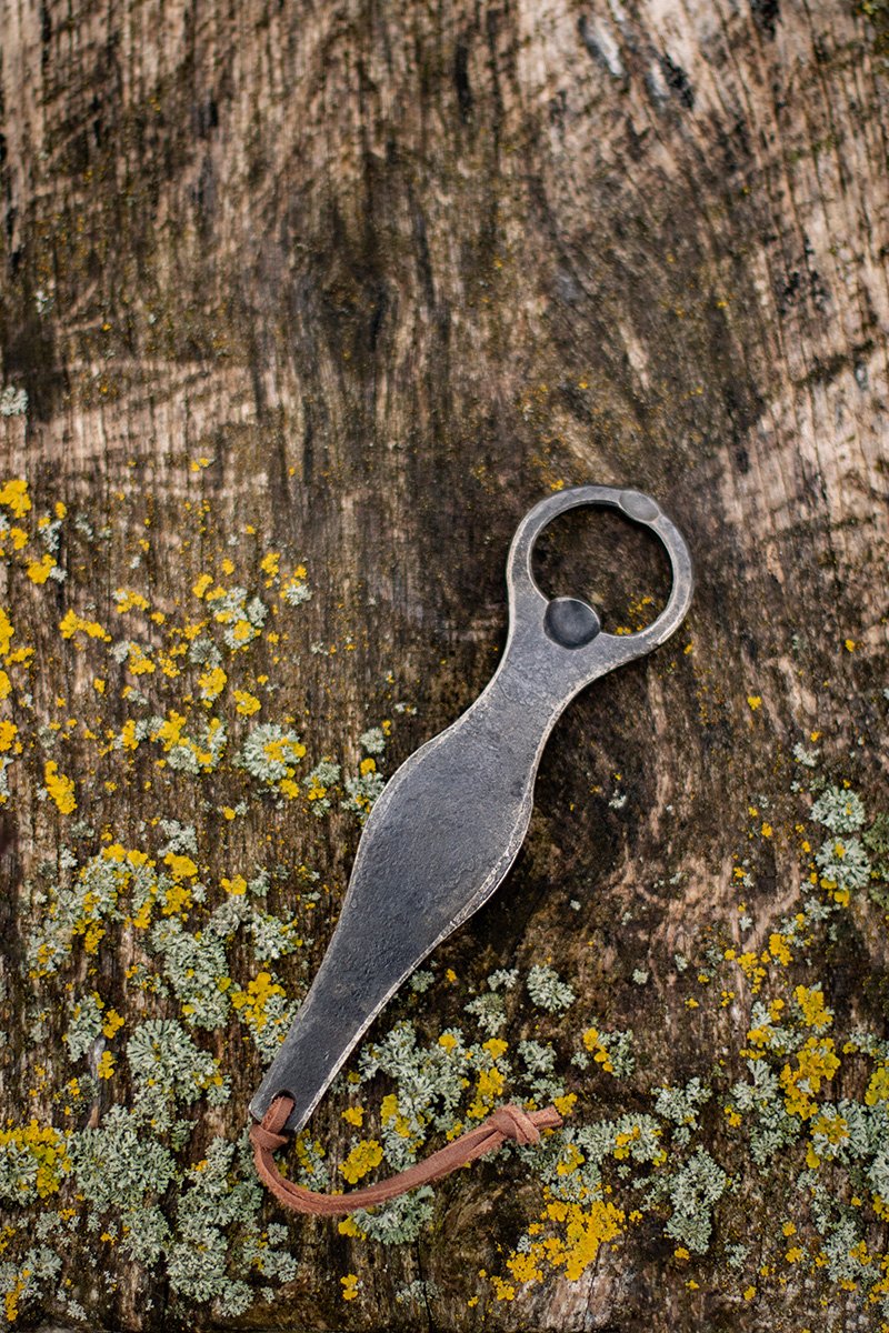 Bottle opener - woman silhouette design - Image 2