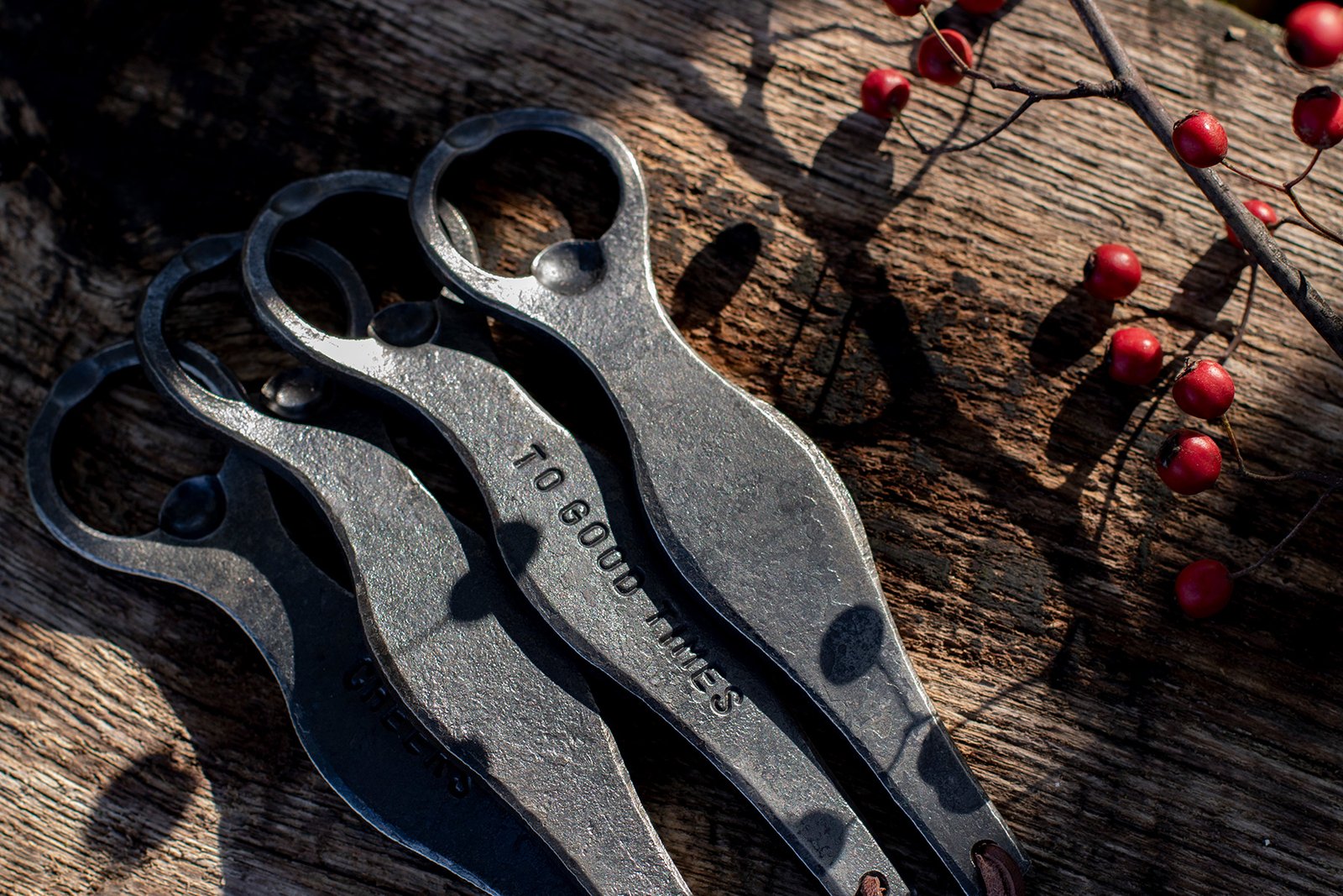 Bottle opener - woman silhouette design - Image 9