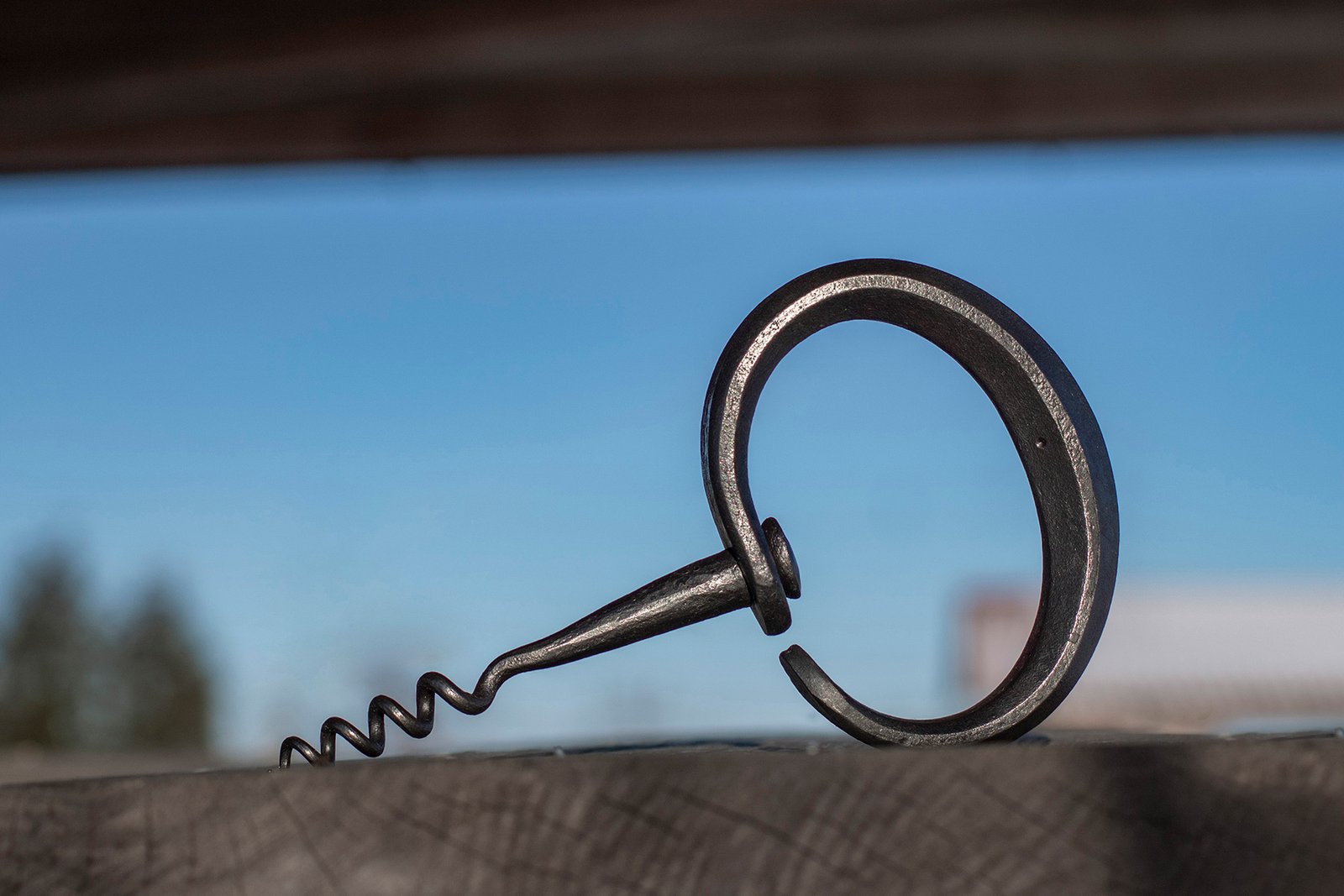 Corkscrew with leather sheath - Image 5