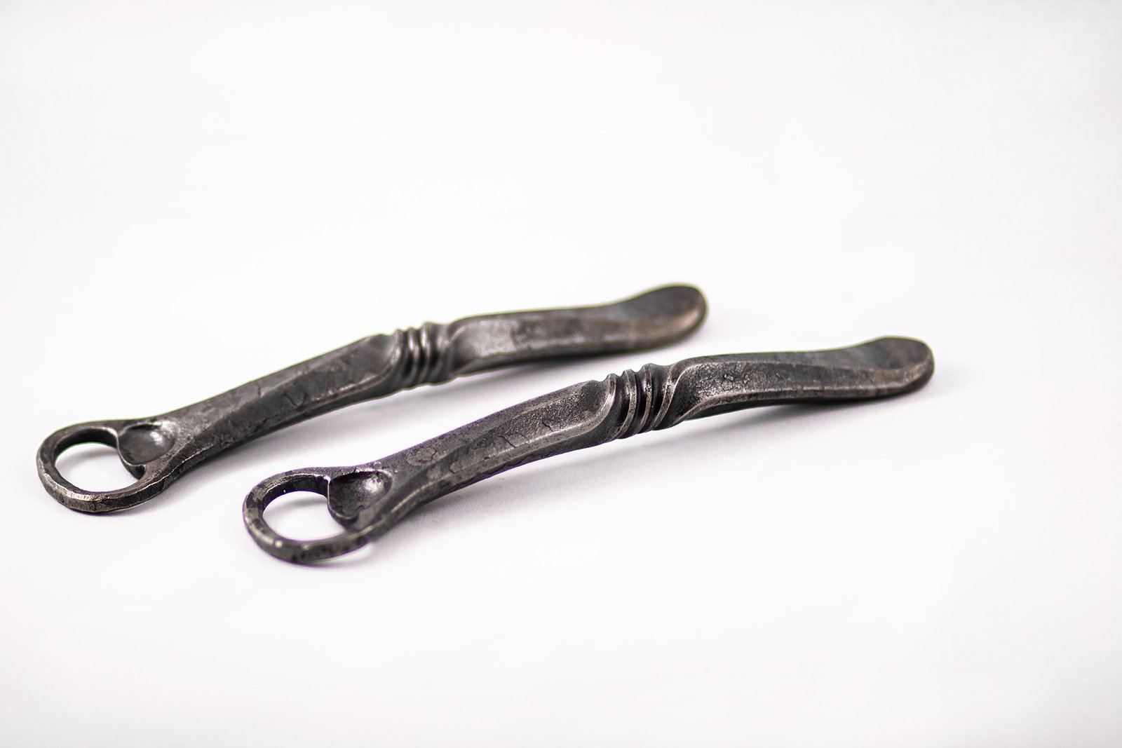 Artisan bottle opener – rustic bar tool - Image 3