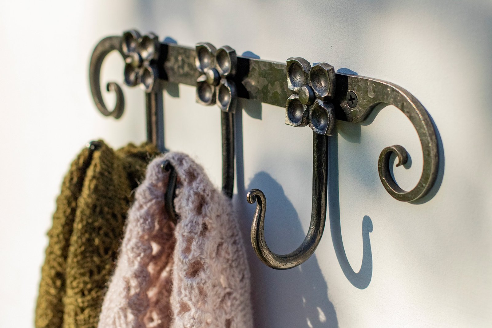 Gėlėta pakaba su trimis kabliukais - Image 4