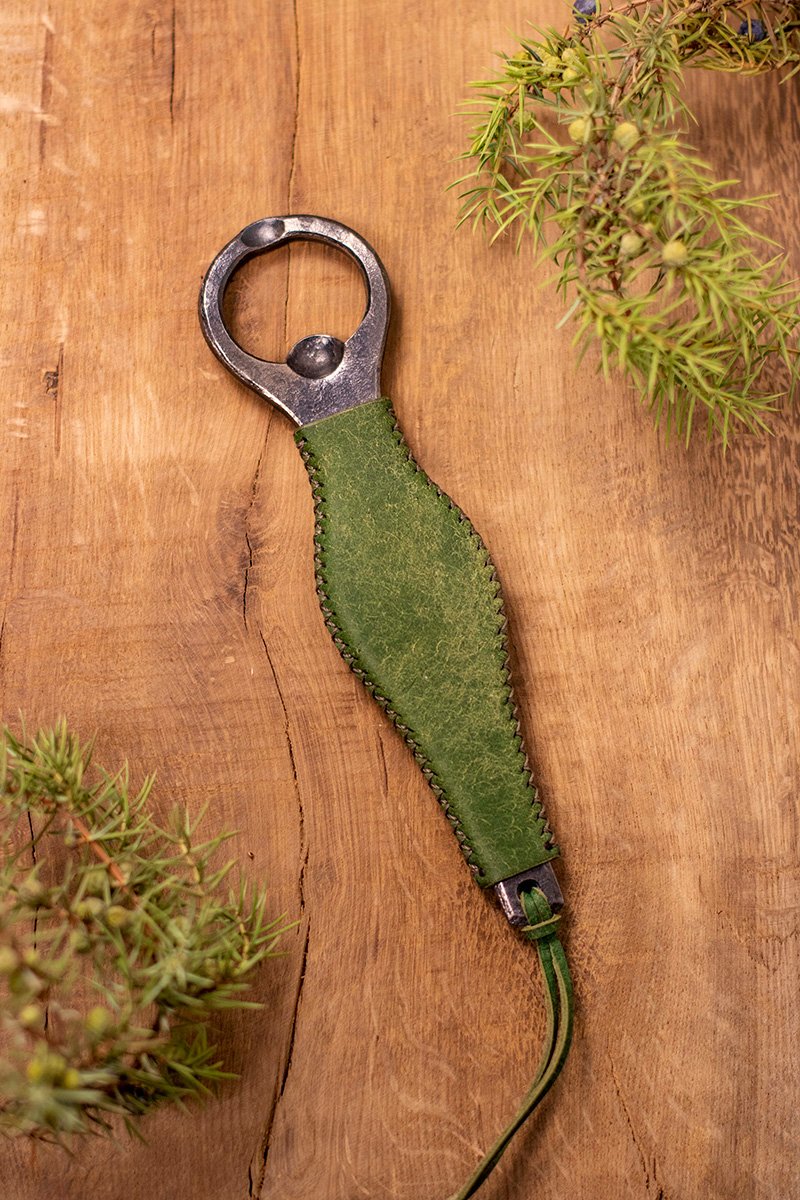 Bottle opener with colorful hand-stitched leather handle - Image 9
